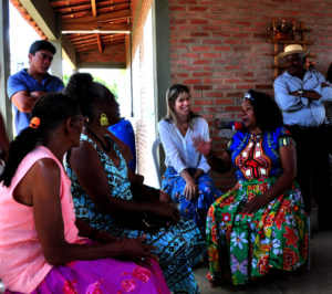 Maria de Tie e Natacha Muriel Quilombos do Ceaá Encontro com Maria de Tie Comunidade Souza